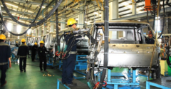 Cạn linh kiện, nhiều nhà máy ô tô Việt nguy cơ ngừng sản xuất